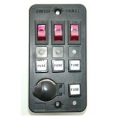 Панель выключателей с 3 клавишами, 4 предохранителями и гнездом под малый штекер